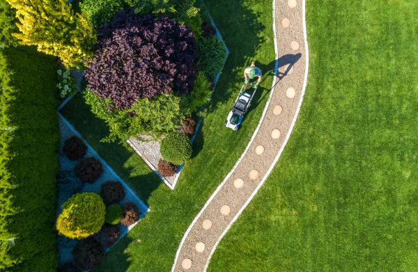 Cost of Mowing And Landscaping in Richland