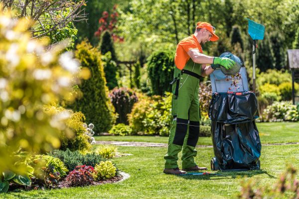 Cost of Lawn Cleaning Service in Richland