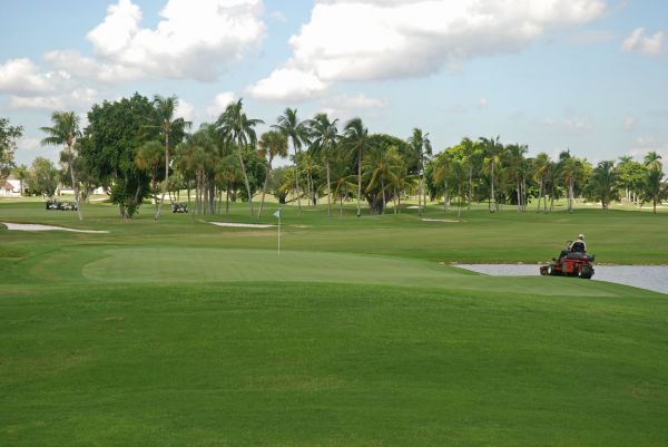 Cost of Golf Course Maintenance in Richland
