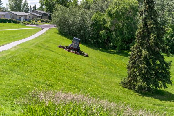 Hillside Mowing in Richland